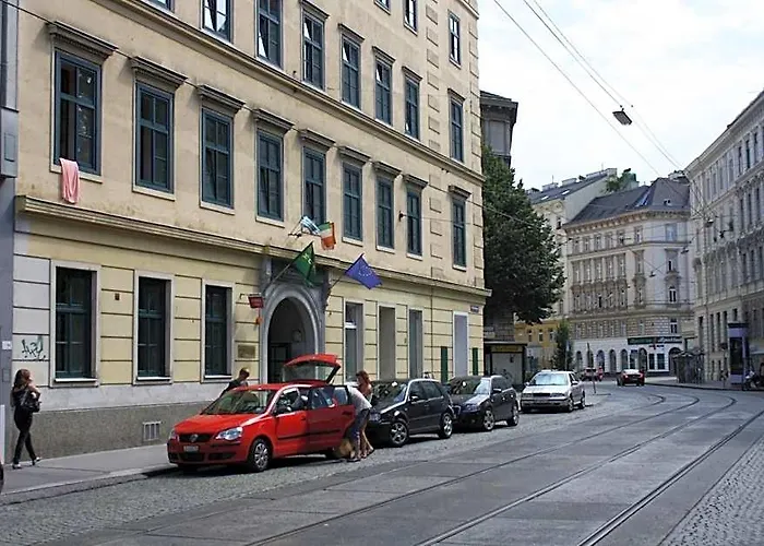 Porzellaneum Otel 3*