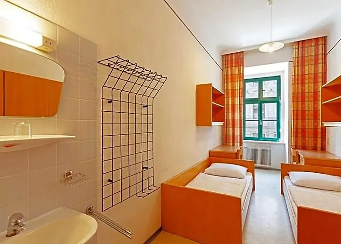 Otel Porzellaneum 3*